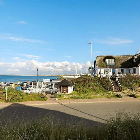 10 Person In Thisted Holiday home Klitmoller