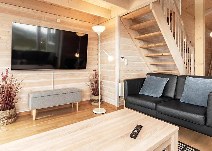 10 Person In Thisted-by Traum * Klitmøller